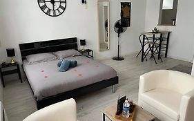 Ô Studio